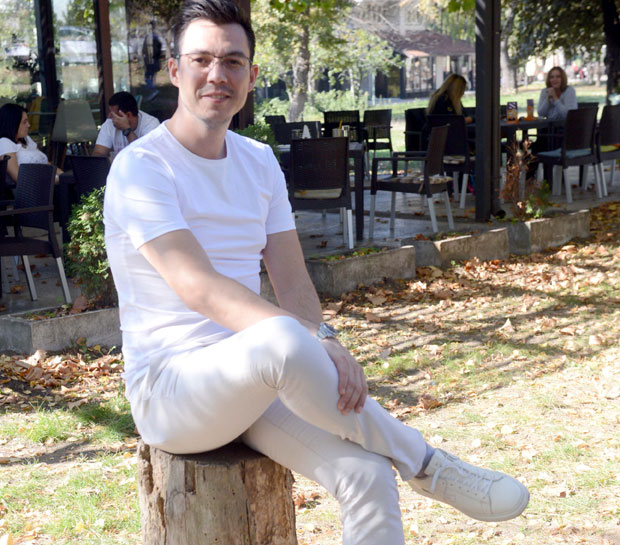 Жељко Васић: Колико музике толико и пара